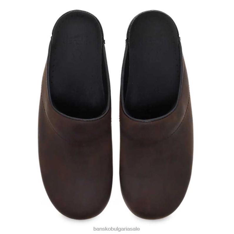 Dansko антично кафяво омаслено Жени персонализиран карл JDTJ53 сабо