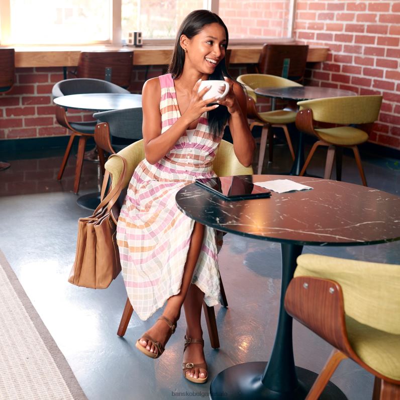 Dansko кафяво фрезовано полирано Жени Триша JDTJ135 сандали