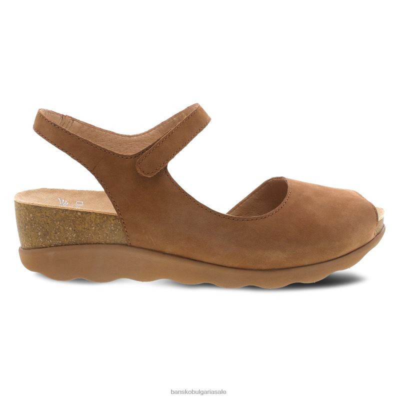 Dansko жълтокафяв смлян набук Жени Марси JDTJ144 сандали